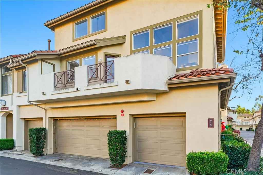 4 Paseo Estrellas, Rancho Santa Margarita, California 92688 home-pic-26