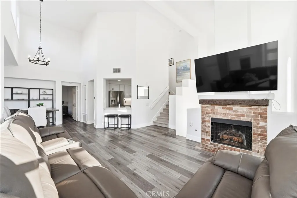 4 Paseo Estrellas, Rancho Santa Margarita, California 92688 home-pic-4