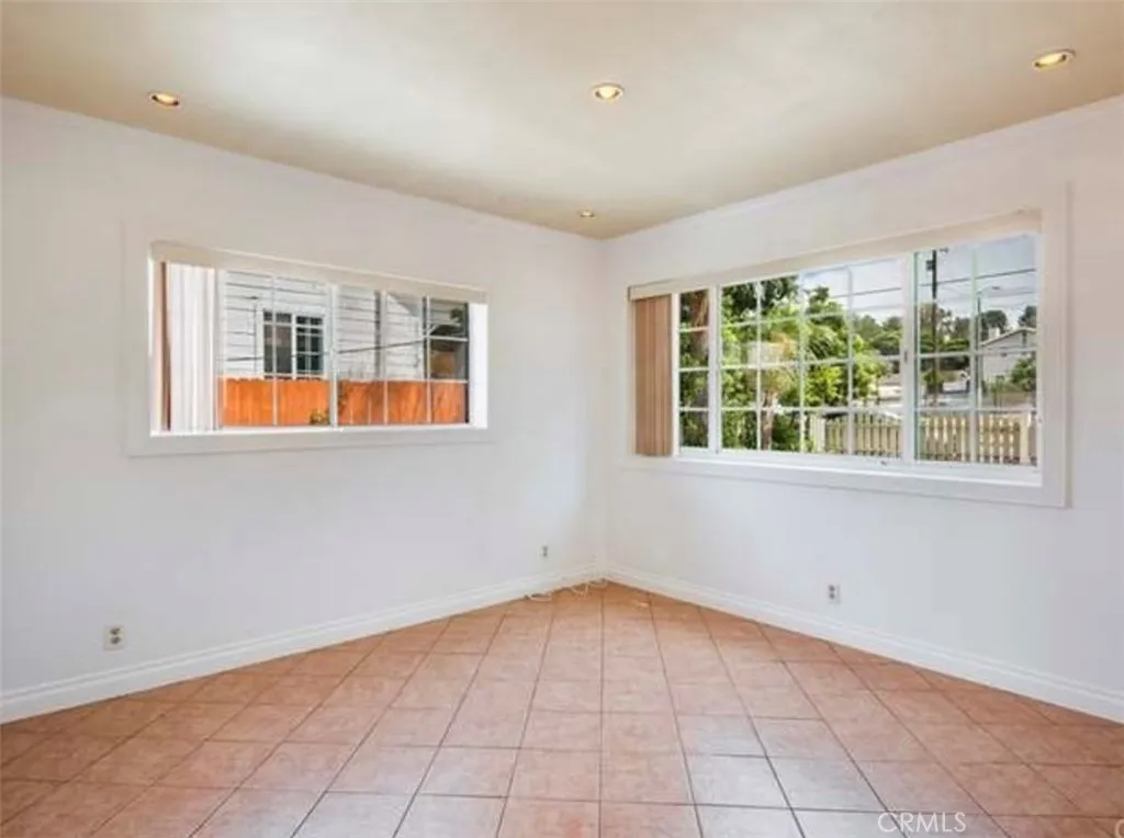 1617 261st Street, Harbor City, California 90710 home-pic-10