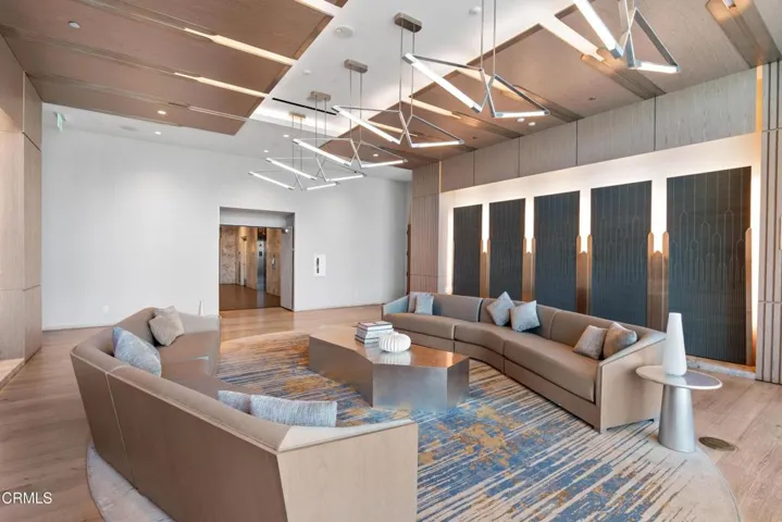 877 Francisco St #4207 (15 of 34)