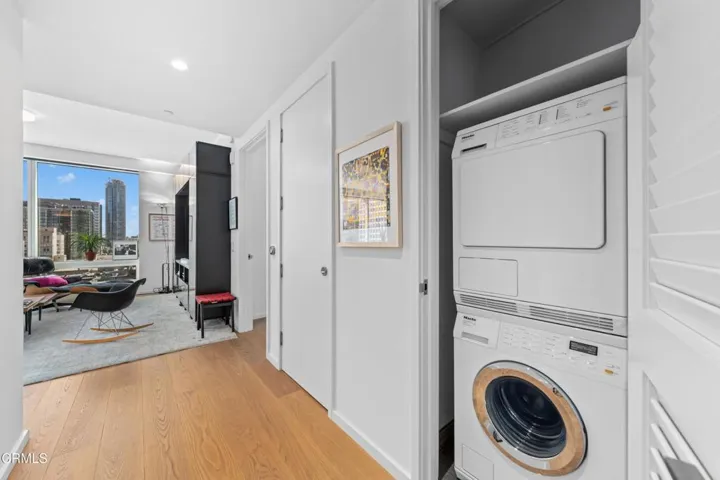 877 Francisco St #1506 (48 of 53)