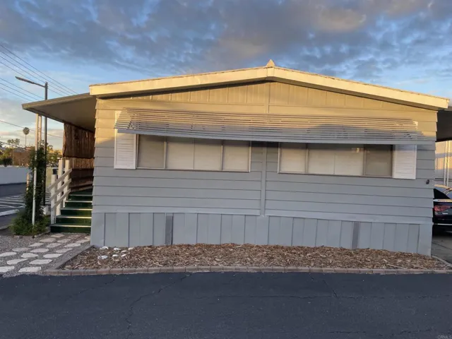 718 Sycamore Avenue 94, Vista, California 92083