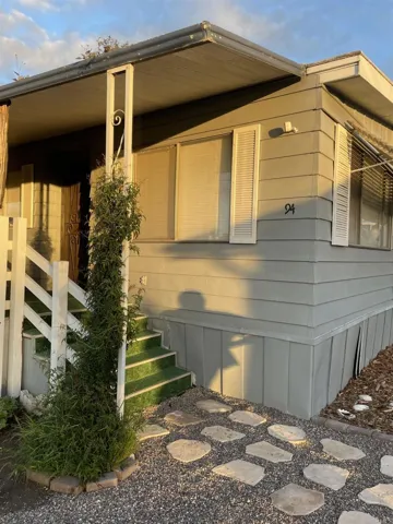 718 Sycamore Avenue 94, Vista, California 92083