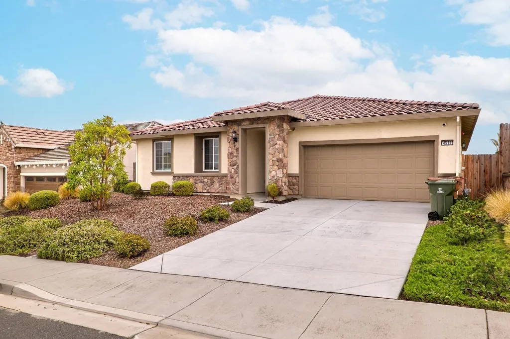 4517 Goode St, Antioch, California 94531 home-pic-2