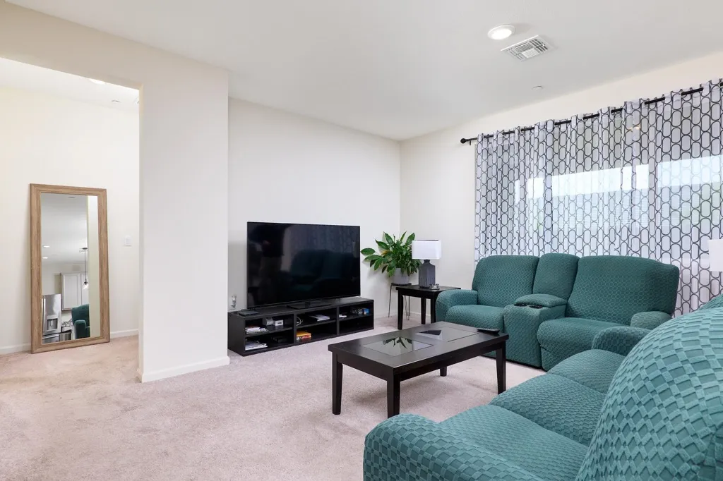 4517 Goode St, Antioch, California 94531 home-pic-6
