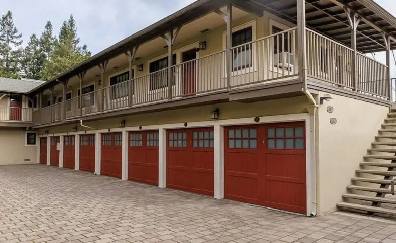 327 Hawthorne Avenue, Palo Alto, California 94301