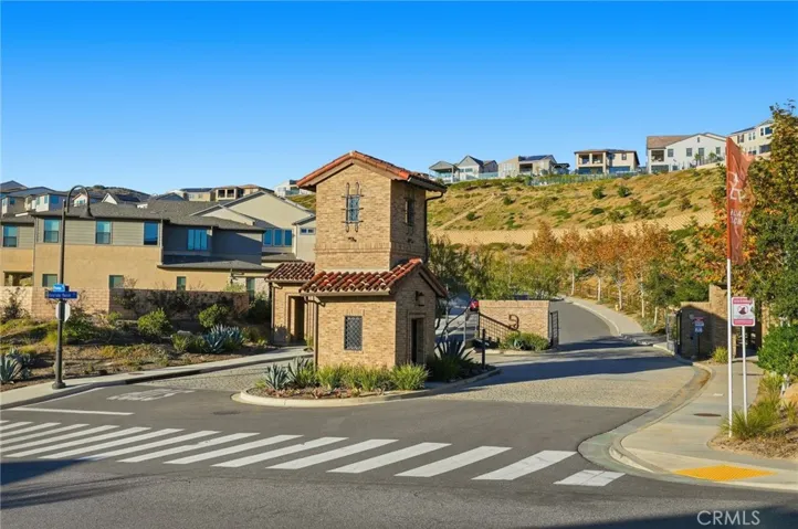 Turn left on Deer Lake Ranch Rd.