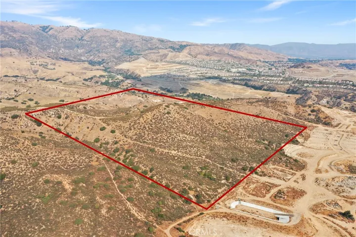 Photo from 2022 showing the area prior to the new construction of homes at Deer Lake being completed as well as rough approximate lot area.