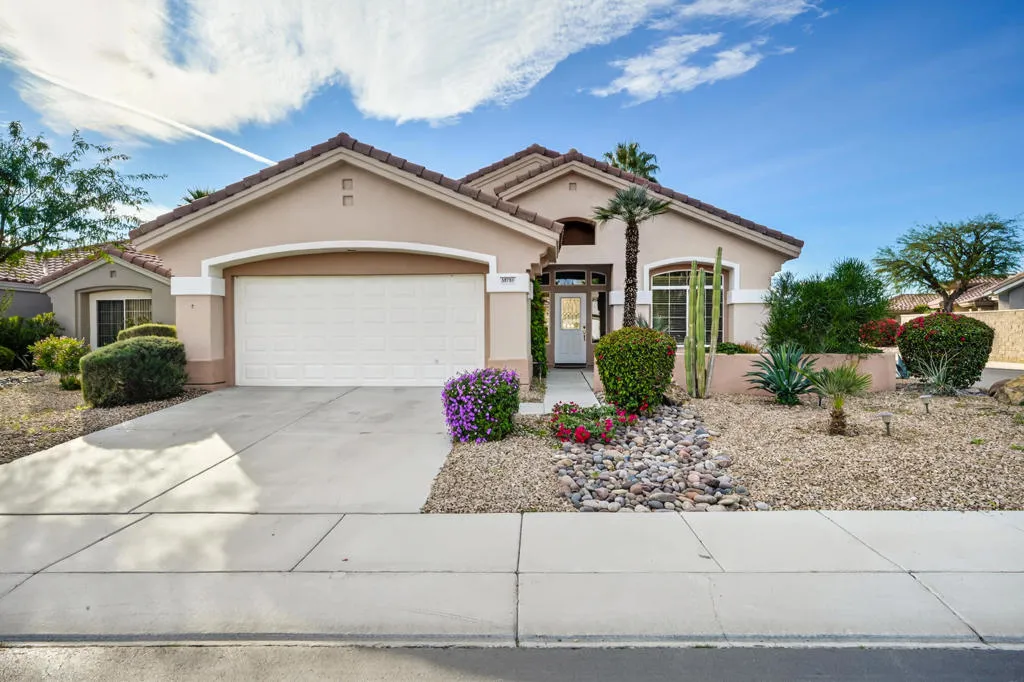 38781 Brandywine Avenue, Palm Desert, California 92211 home-pic-1