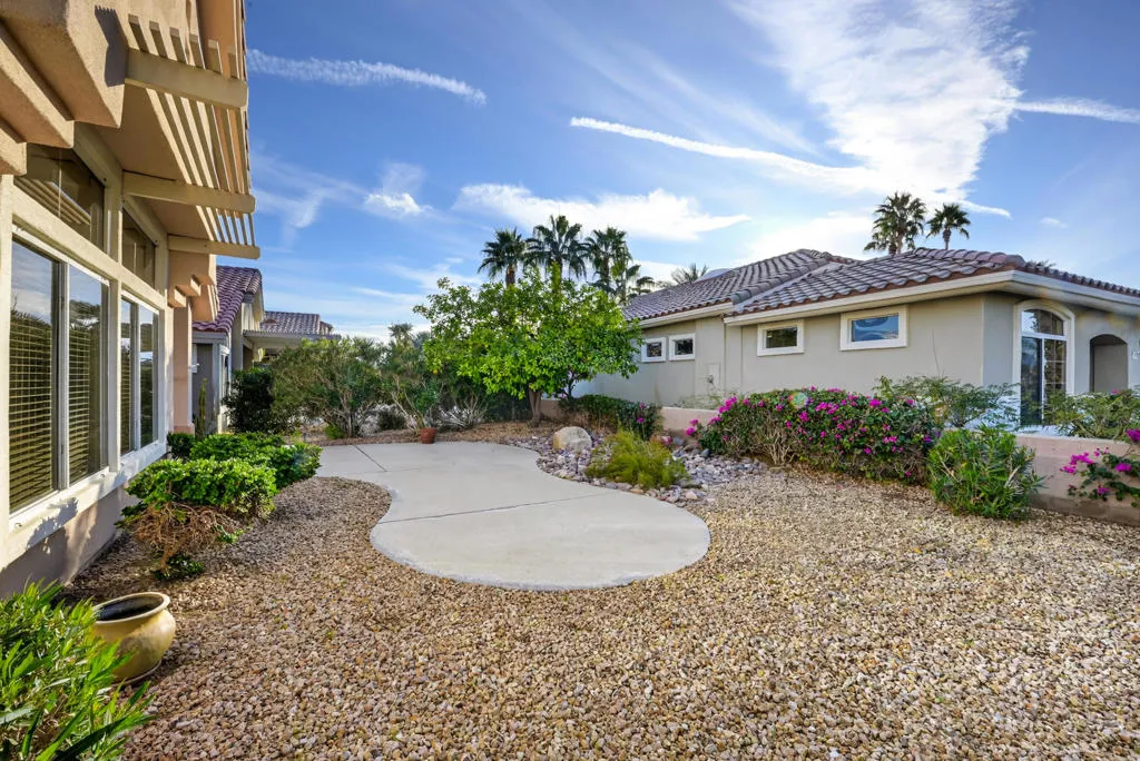 38781 Brandywine Avenue, Palm Desert, California 92211 home-pic-28