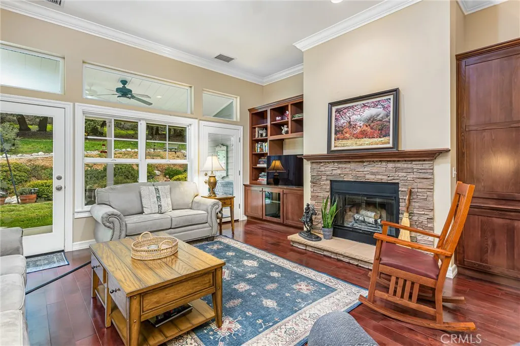 37240 Limekiln, Yucaipa, California 92399 home-pic-5