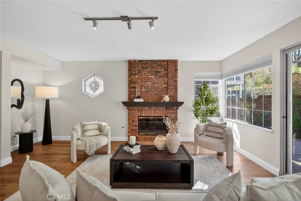 26511 Maside, Mission Viejo, California 92692 home-pic-22