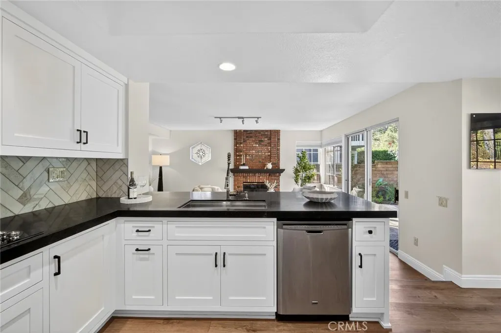 26511 Maside, Mission Viejo, California 92692 home-pic-13