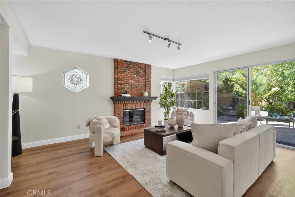 26511 Maside, Mission Viejo, California 92692 home-pic-23