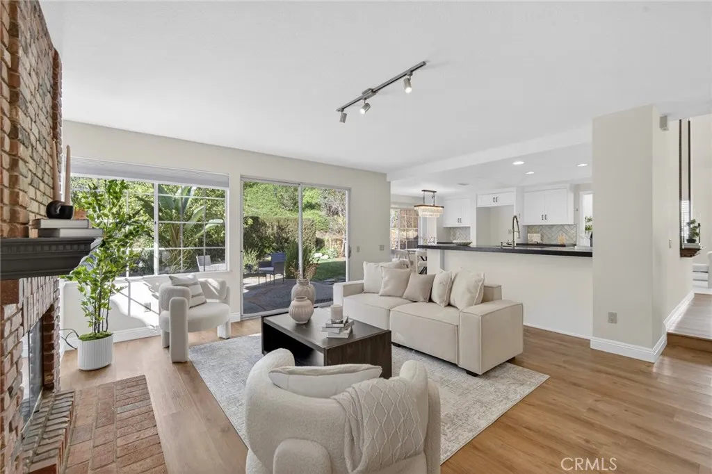 26511 Maside, Mission Viejo, California 92692 home-pic-25