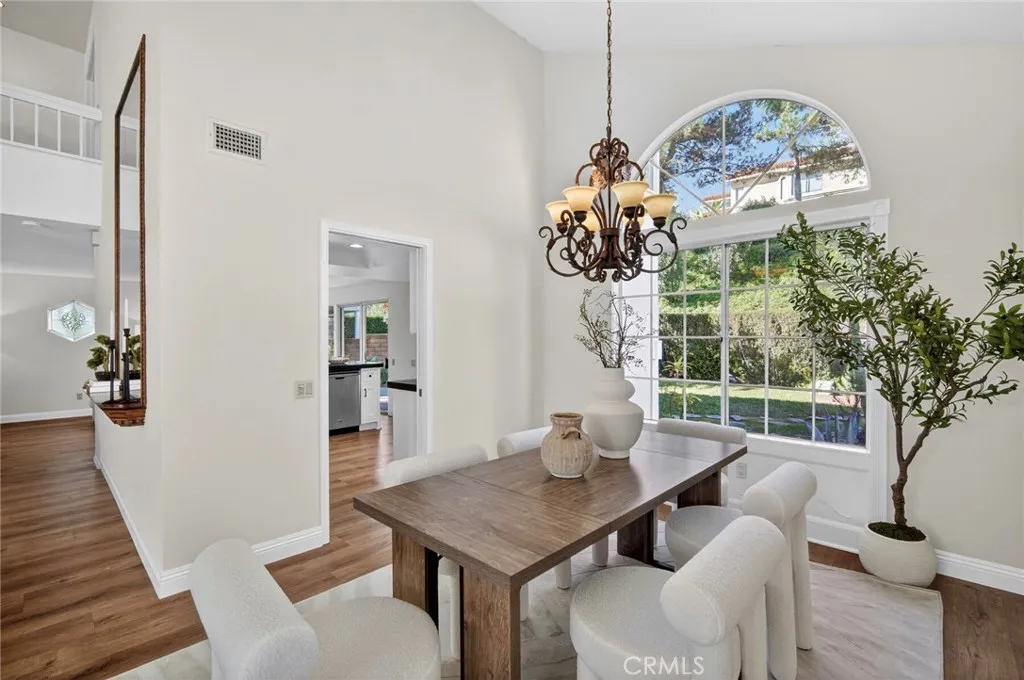 26511 Maside, Mission Viejo, California 92692 home-pic-16