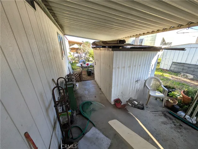 Shed 1