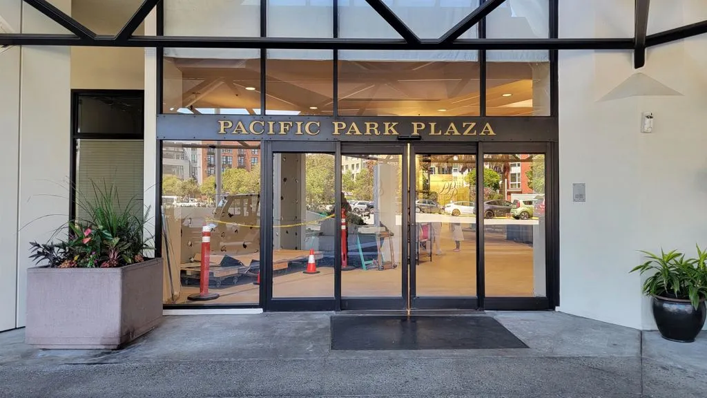6363 Christie Ave 1915, Emeryville, California 94608 home-pic-26