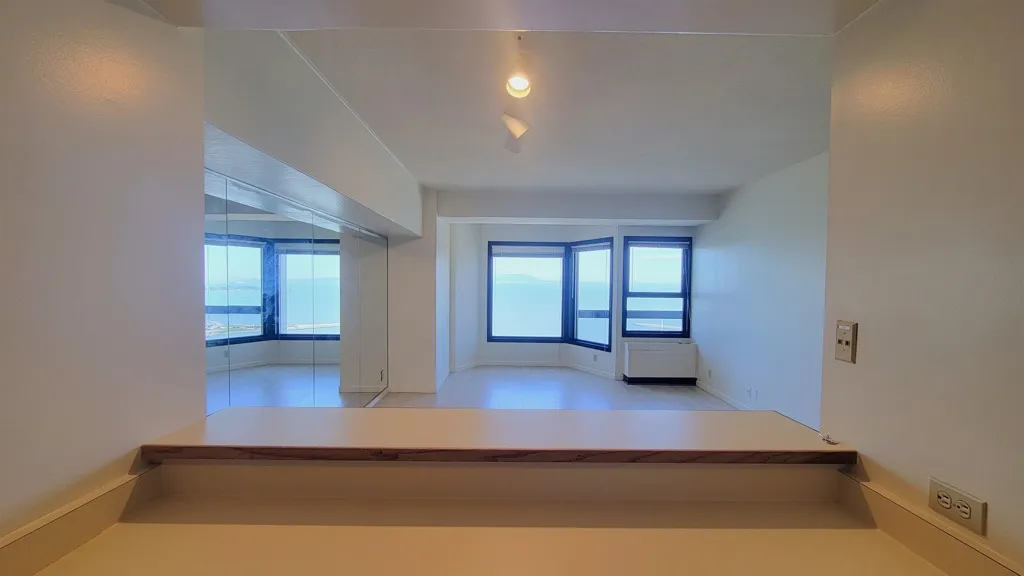 6363 Christie Ave 1915, Emeryville, California 94608 home-pic-9