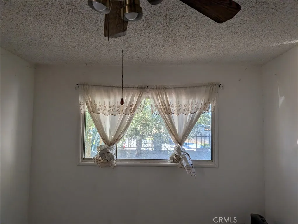 38202 Delacour Drive, Palmdale, California 93550 home-pic-17