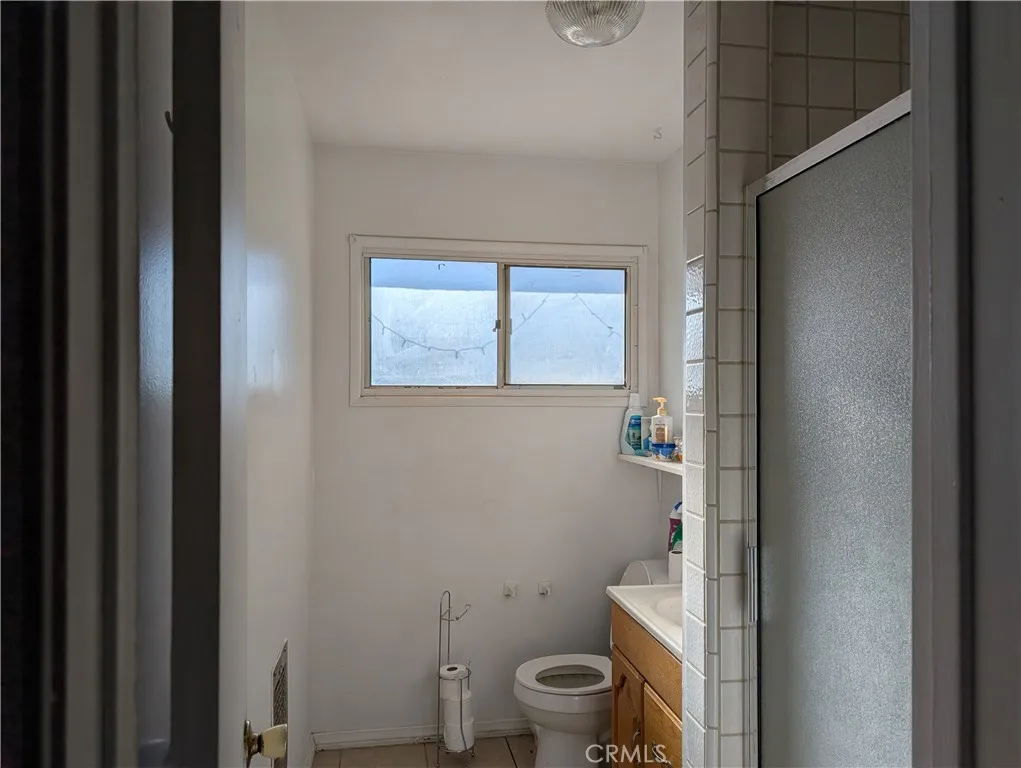 38202 Delacour Drive, Palmdale, California 93550 home-pic-11