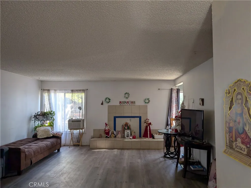 38202 Delacour Drive, Palmdale, California 93550 home-pic-18