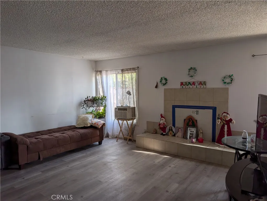 38202 Delacour Drive, Palmdale, California 93550 home-pic-10
