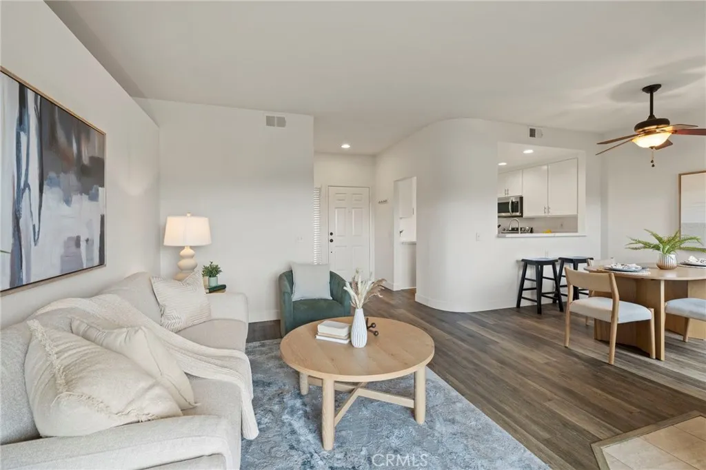 1652 Via Ocioso, San Marcos, California 92078 home-pic-5