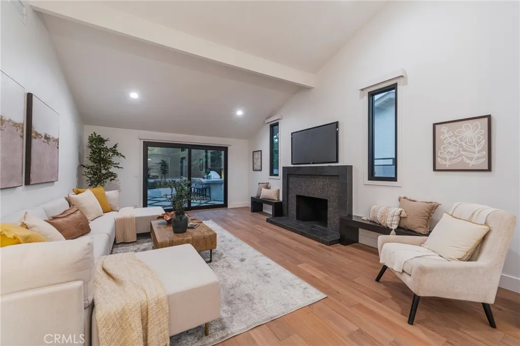 35 Beachcomber Drive, Corona Del Mar, California 92625 home-pic-7