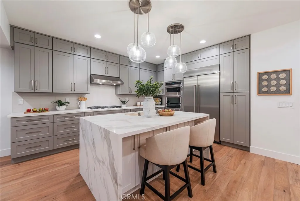 35 Beachcomber Drive, Corona Del Mar, California 92625 home-pic-13