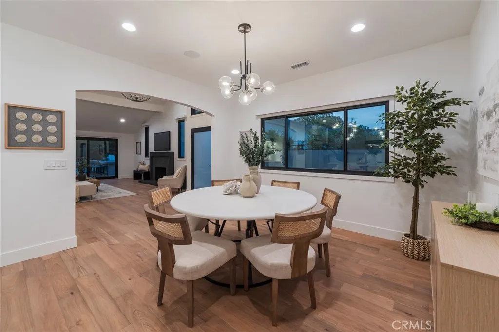 35 Beachcomber Drive, Corona Del Mar, California 92625 home-pic-10