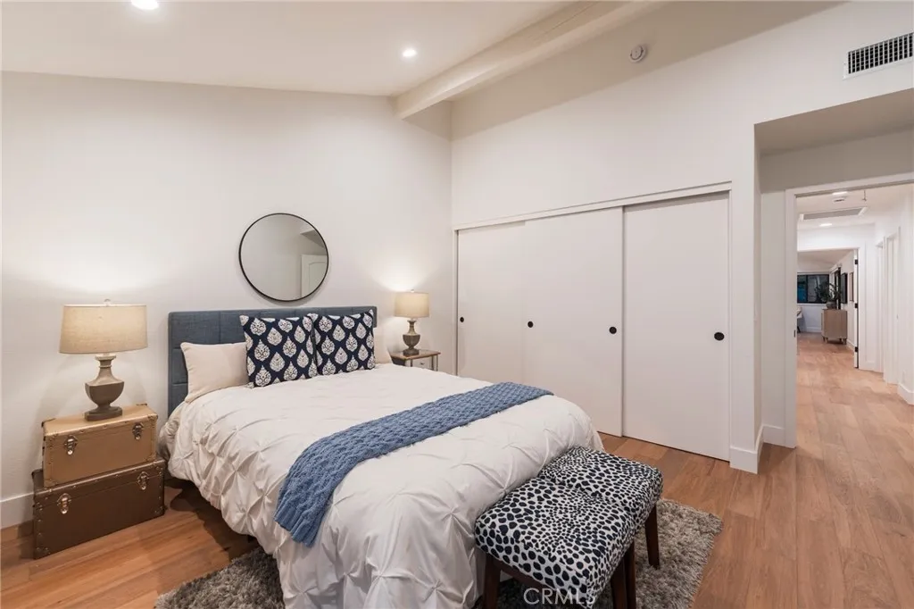 35 Beachcomber Drive, Corona Del Mar, California 92625 home-pic-31