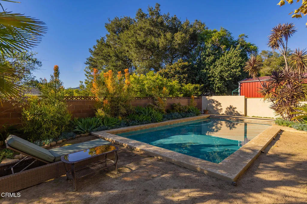 1227 Cruzero Street, Ojai, California 93023 home-pic-32