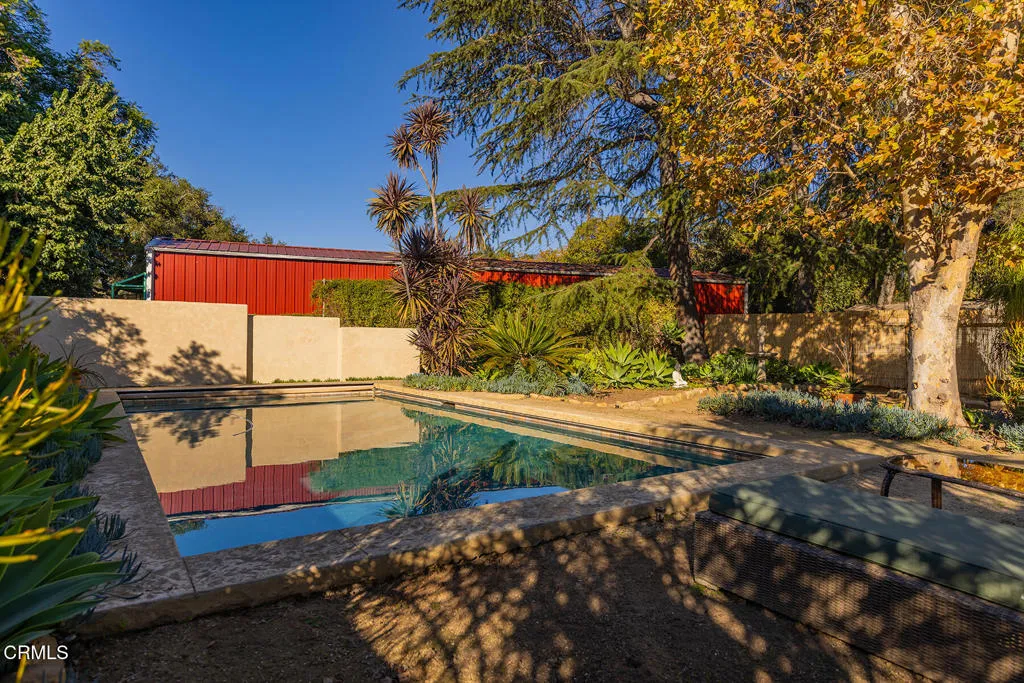 1227 Cruzero Street, Ojai, California 93023 home-pic-36