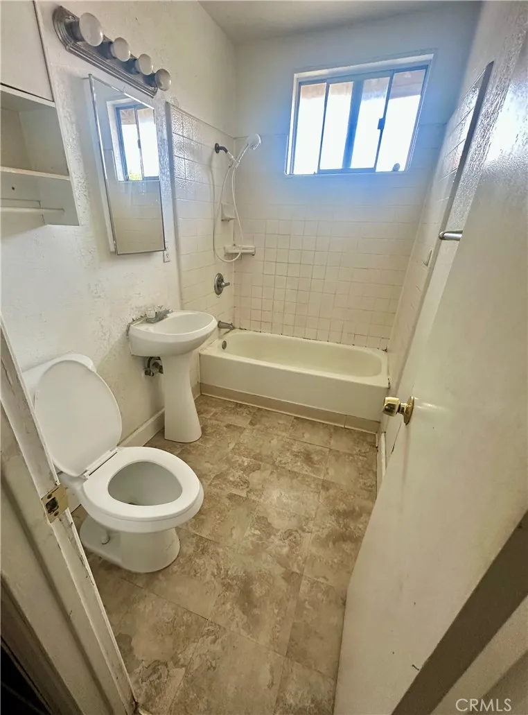 13215 Judith Street, Baldwin Park, California 91706 home-pic-9