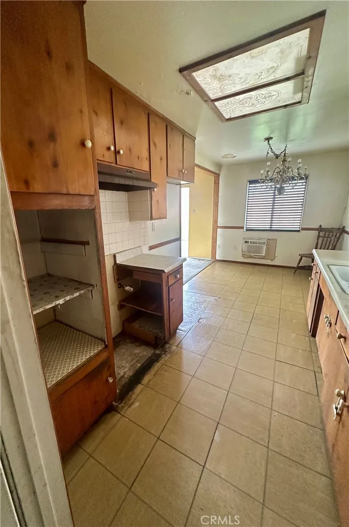 13215 Judith Street, Baldwin Park, California 91706 home-pic-3