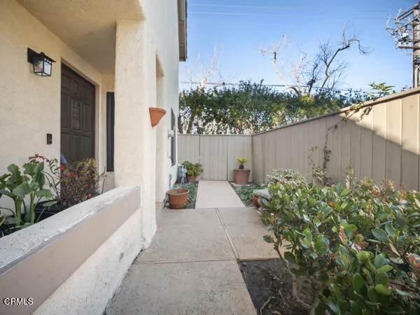 102 San nicolas sidewalk