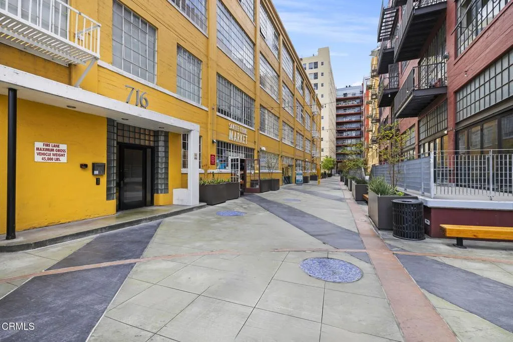 746 S Los Angeles Street 1001, Los Angeles, California 90014 home-pic-26