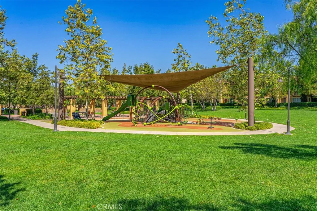 104 Working, Irvine, California 92602 home-pic-25