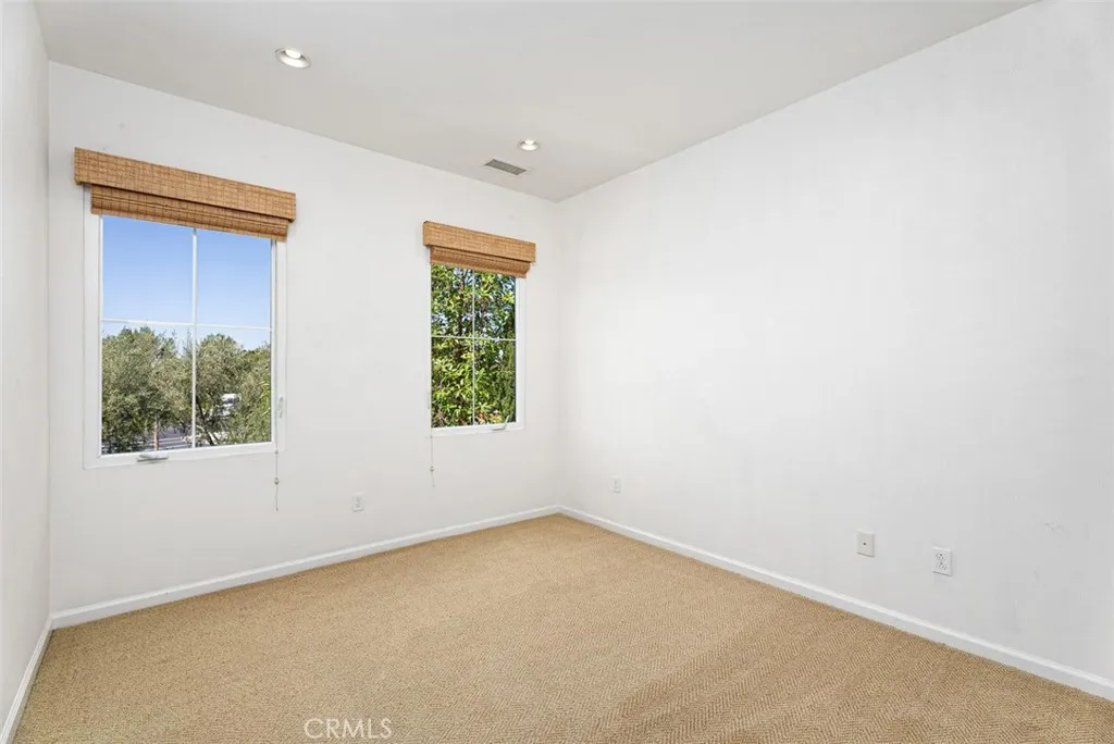 104 Working, Irvine, California 92602 home-pic-20