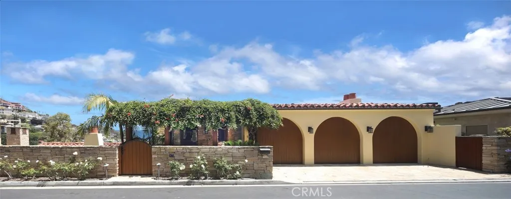 1131 Emerald Bay, Laguna Beach, California 92651