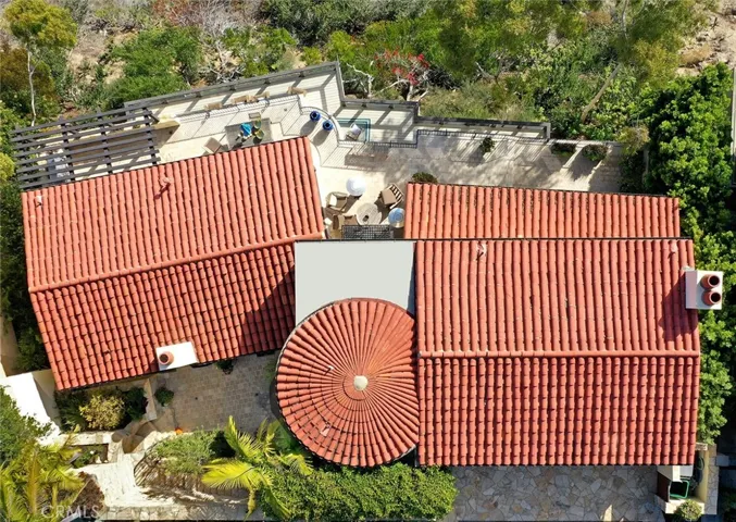 1131 Emerald Bay, Laguna Beach, California 92651