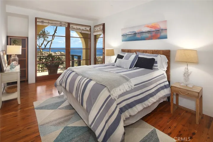1131 Emerald Bay, Laguna Beach, California 92651