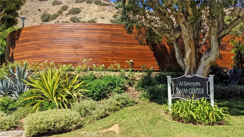 1131 Emerald Bay, Laguna Beach, California 92651
