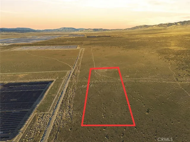 10 acre flat vacant land in Springs/Rosamond area of Kern County