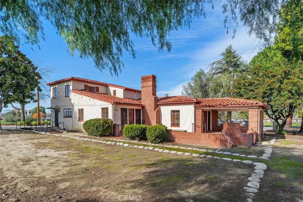 41699 Acacia Avenue, Hemet, California 92544 home-pic-14