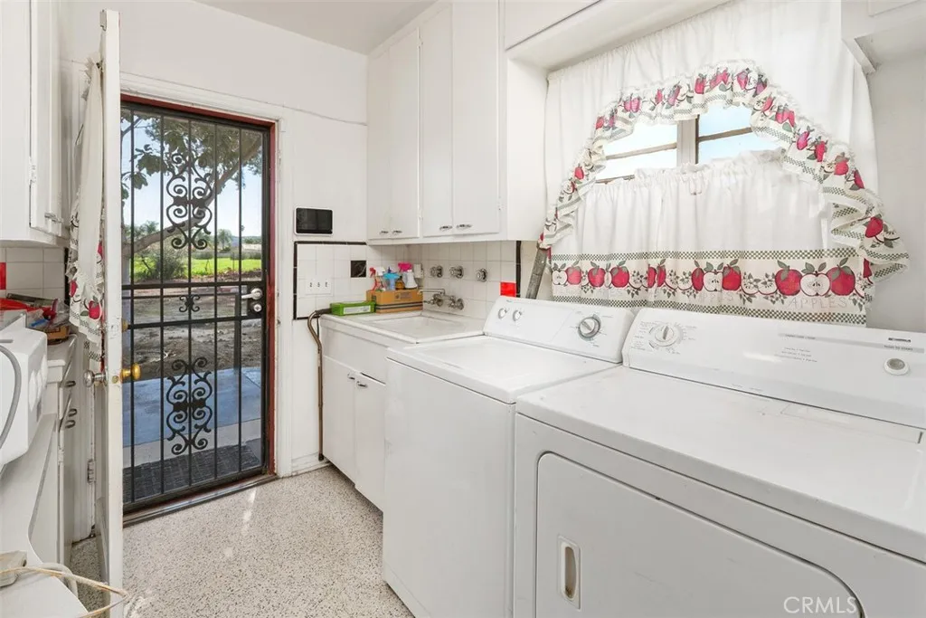 41699 Acacia Avenue, Hemet, California 92544 home-pic-29