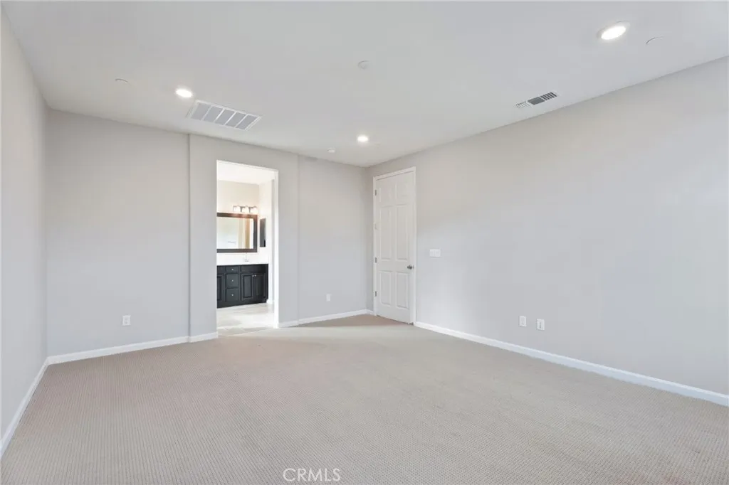 3215 Lourdes, Clovis, California 93619 home-pic-17
