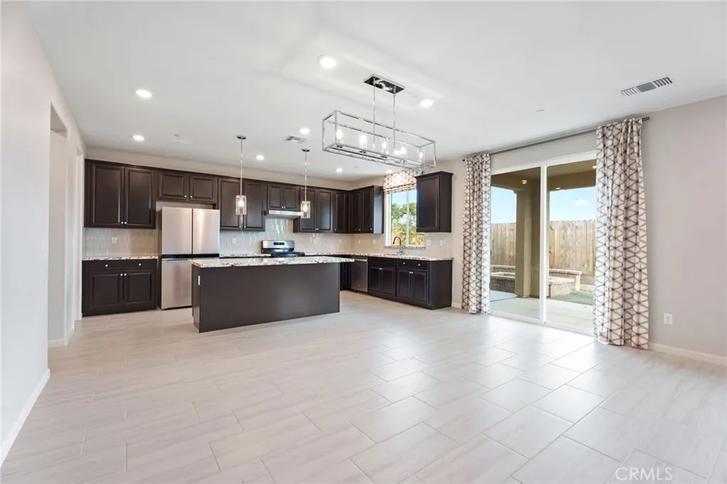3215 Lourdes, Clovis, California 93619 home-pic-25