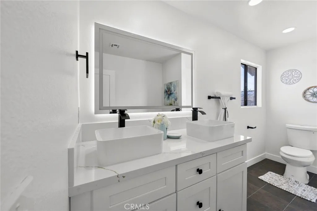 4686 Stirrup Lane, 29 Palms, California 92277 home-pic-10